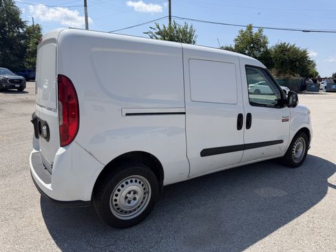 Used 2022 RAM ProMaster City Tradesman FWD image 8