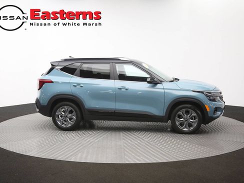 Used 2024 Kia Seltos S FWD image 44