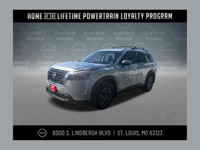 Used 2025 Nissan Pathfinder SV w/ SV Premium Package