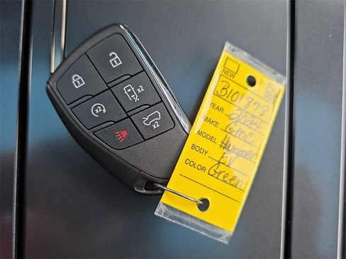 Used 2024 GMC Hummer EV 3X w/ LPO, Illumination Package image 22