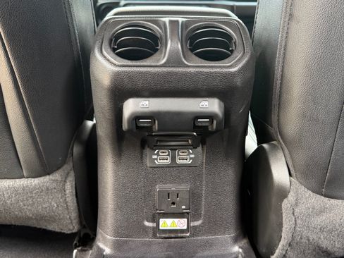 Used 2021 Jeep Wrangler Unlimited Sahara AWD/4WD image 50