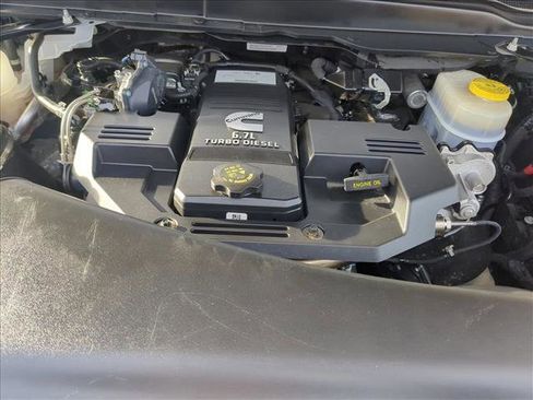 Used 2022 RAM 3500 Laramie image 23