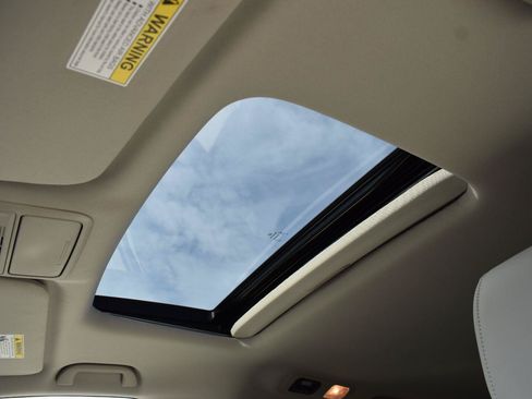 Certified 2025 Honda Odyssey EX-L image 11