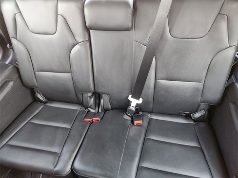 Used 2022 Kia Telluride SX w/ SX Prestige Package image 28