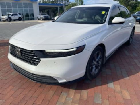 Used 2023 Honda Accord EX-L image 1