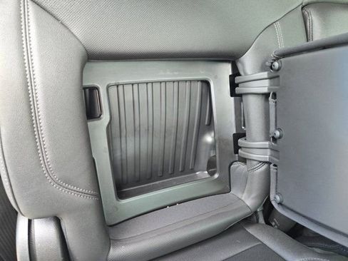 Used 2023 GMC Sierra 1500 SLT w/ SLT Premium Package image 22