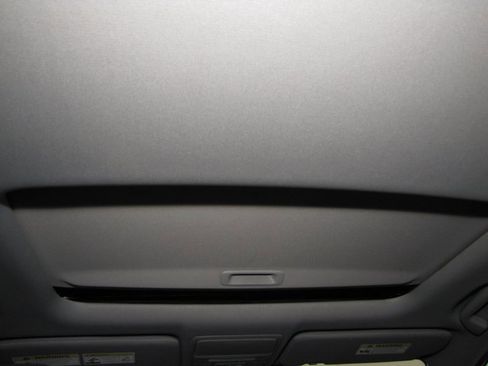 Used 2020 Honda CR-V EX image 17