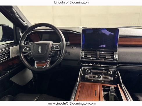 Used 2020 Lincoln Navigator Reserve AWD/4WD image 20