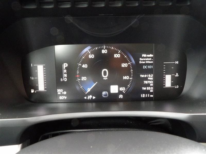 Used 2018 Volvo XC90 T5 Momentum FWD image 27