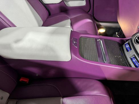 Used 2019 Rolls-Royce Dawn image 17