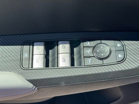 New 2025 Mitsubishi Outlander AWD image 25