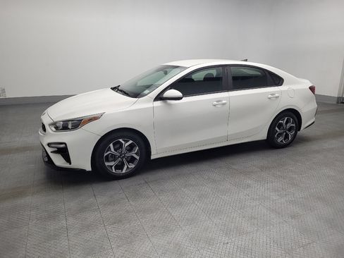 Used 2019 Kia Forte LXS image 2