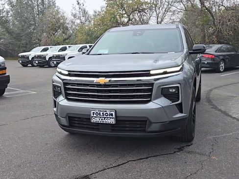 New 2026 Chevrolet Traverse LT image 4