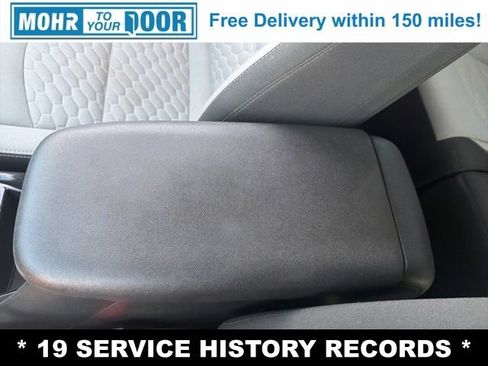 Used 2019 Chevrolet Equinox LS w/ LS Convenience Package FWD image 23