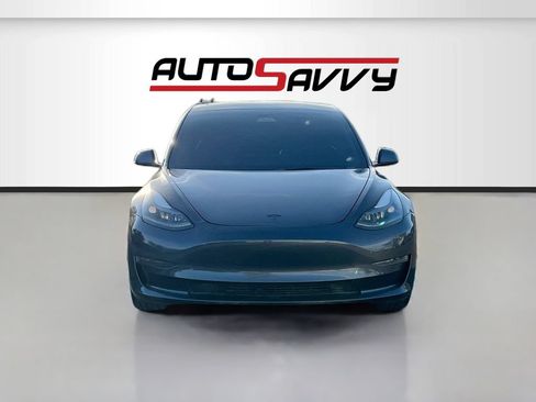 Used 2023 Tesla Model 3 Standard Range RWD image 2