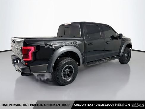 Used 2018 Ford F150 Raptor w/ Equipment Group 802A Luxury AWD/4WD image 5