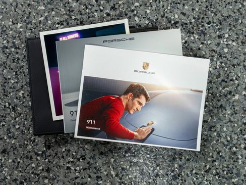 Used 2025 Porsche 911 Carrera image 20