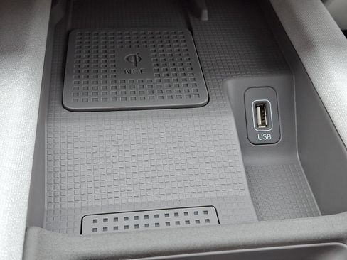 New 2025 Hyundai Ioniq 6 SEL image 14