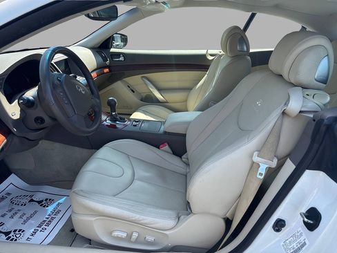Used 2009 INFINITI G37 Convertible w/ Premium Pkg RWD image 20