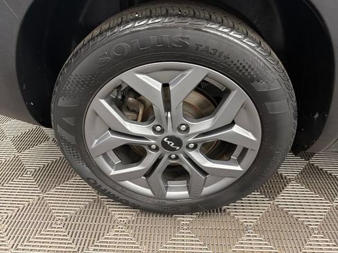 Certified 2024 Kia Seltos LX AWD/4WD image 30