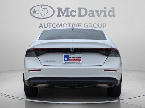 Used 2023 Honda Accord EX image 5