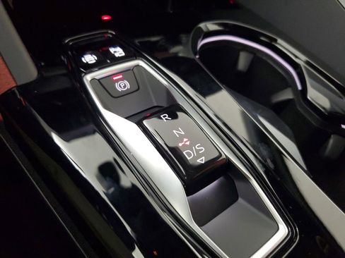 New 2026 Audi SQ5 Prestige AWD/4WD image 32