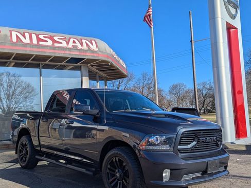 Used 2018 RAM 1500 Sport w/ Comfort Group image 9