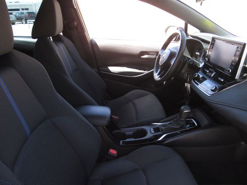 Used 2021 Toyota Corolla SE w/ Carpet Mat Package (TMS) FWD image 8