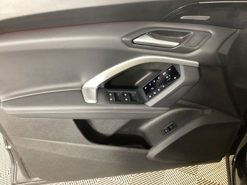 Certified 2025 Audi Q5 Premium Plus w/ Premium Plus image 16