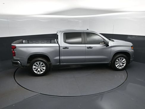 Used 2025 Chevrolet Silverado 1500 Custom w/ LPO, Dark Essentials Package RWD image 16