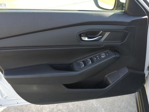 Certified 2024 Honda Accord EX image 13