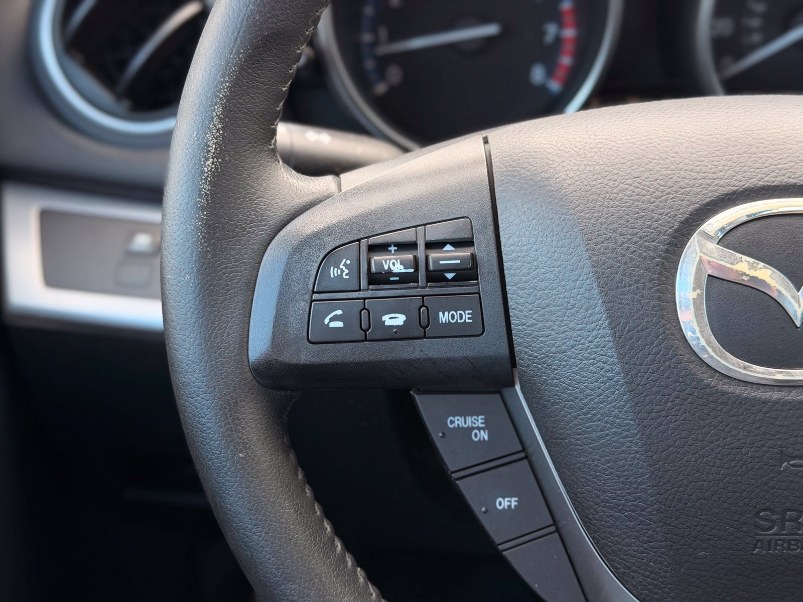 Used 2012 MAZDA MAZDA3 i Touring FWD image 29