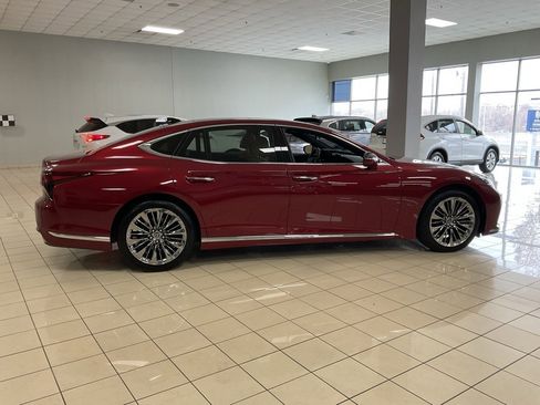 Used 2021 Lexus LS 500 AWD w/ Interior Upgrade Package image 6