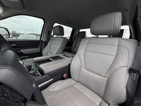 Used 2023 Toyota Tundra Limited image 22