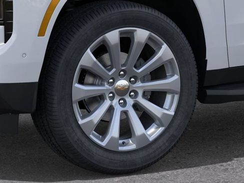 New 2026 Chevrolet Tahoe Premier w/ Sun And Tow Package AWD/4WD image 9