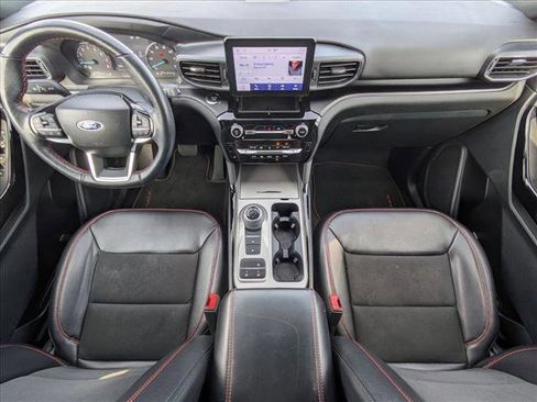 Used 2023 Ford Explorer ST-Line w/ Class IV Trailer Tow Package image 18