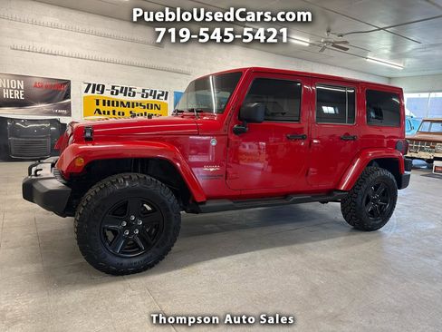 Used 2013 Jeep Wrangler Unlimited Sahara w/ Connectivity Group image 1