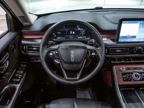 Used 2022 Lincoln Aviator Reserve w/ Elements Package Plus RWD image 22