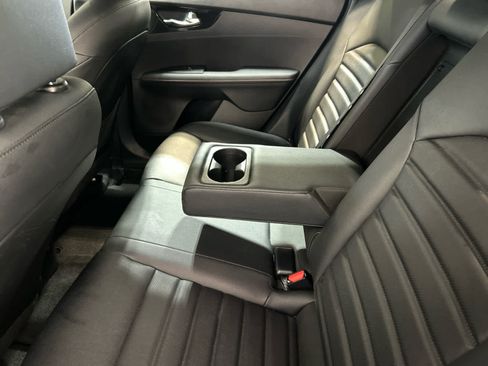 Used 2024 Kia Forte GT FWD image 5