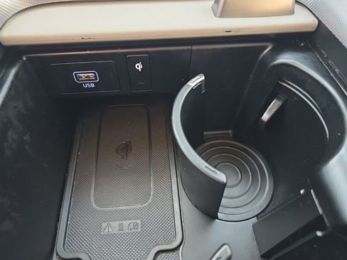 Used 2024 Hyundai Palisade Calligraphy image 31