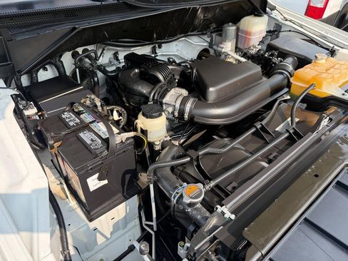 Used 2020 Nissan NV 2500 SV w/ Navigation Package RWD image 23