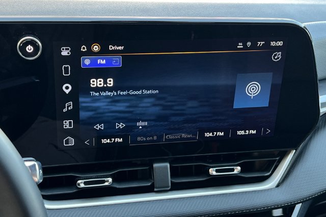 Used 2025 Chevrolet Equinox LT w/ Convenience Package II FWD image 25