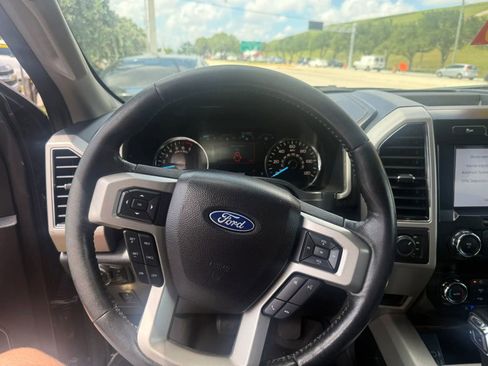 Used 2020 Ford F150 Lariat AWD/4WD image 19