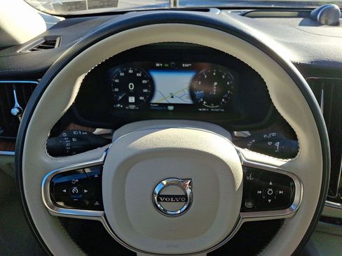 Used 2020 Volvo V60 T5 Cross Country w/ Protection Package image 21