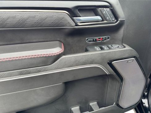 Used 2023 GMC Sierra 1500 AT4X image 13