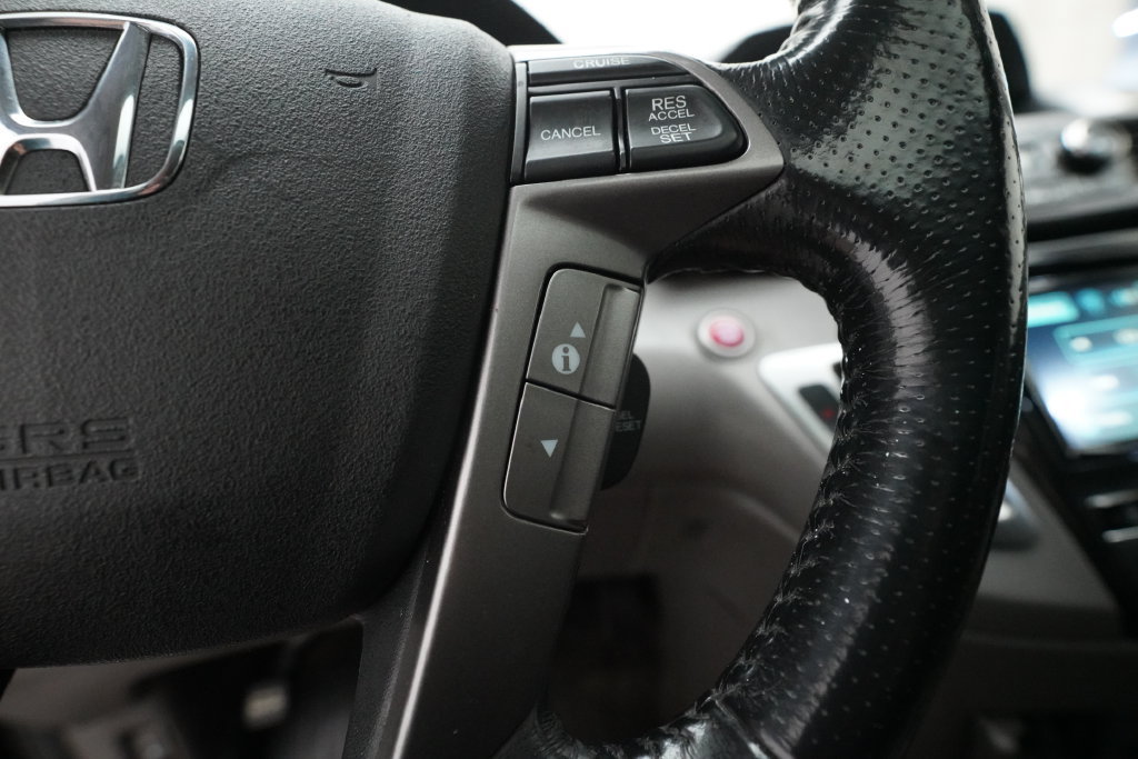 Used 2016 Honda Odyssey Touring image 22