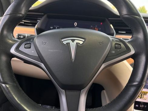 Used 2019 Tesla Model X 75D AWD/4WD image 19