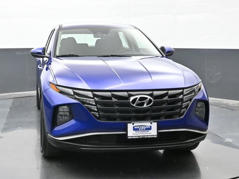 Used 2022 Hyundai Tucson SE image 3