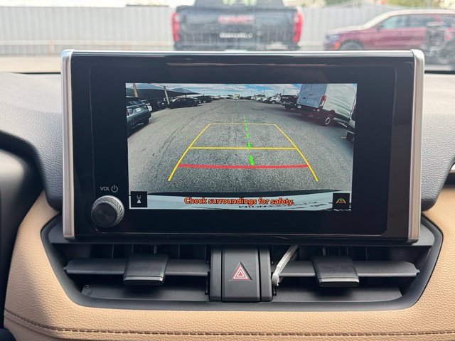 Used 2024 Toyota RAV4 XLE w/ Convenience Package FWD image 16