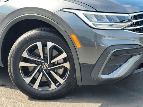 Used 2022 Volkswagen Tiguan S AWD/4WD image 11